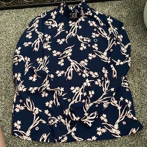 Land’ end chase bank blouse